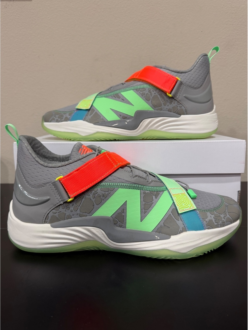 Size 15 - New Balance FuelCell Lindor 2 Pre-Game Baseball Turf Shoes